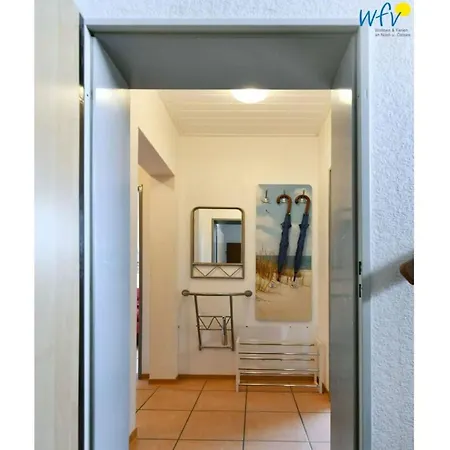 아파트 Cosy In With Balcony