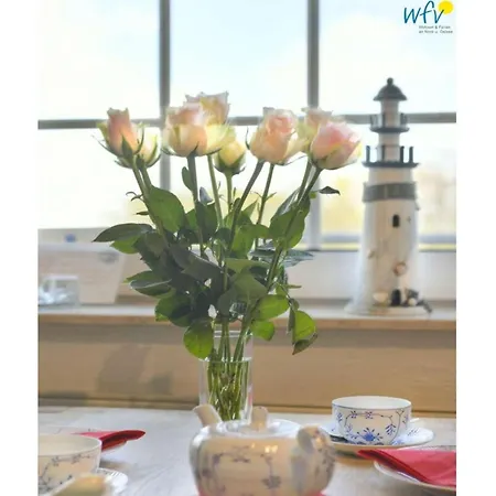 아파트 Cosy In With Balcony 방어로게